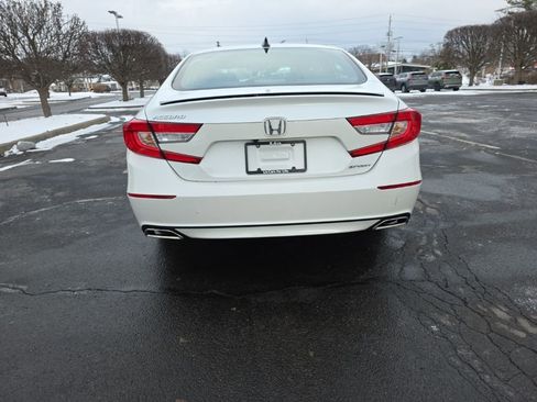 Certified 2022 Honda Accord Sport image 6