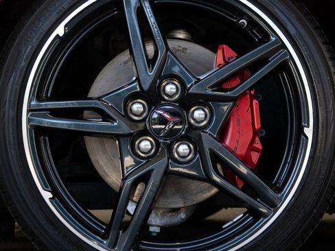 Used 2020 Chevrolet Corvette Stingray Preferred Cpe w/ 2LT Preferred Equipment Group image 10