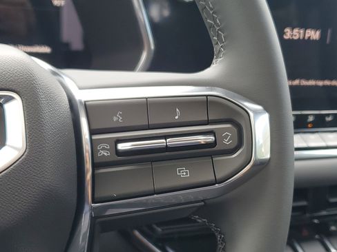 New 2026 GMC Canyon Elevation w/ Convenience Package RWD image 24
