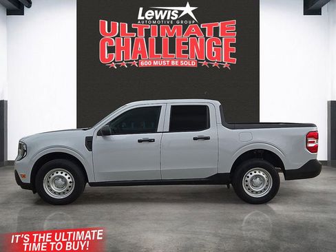 Used 2025 Ford Maverick XL image 2