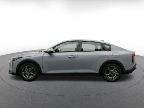 Used 2025 Kia K4 FWD image 4