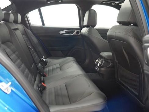New 2025 Alfa Romeo Giulia AWD image 33