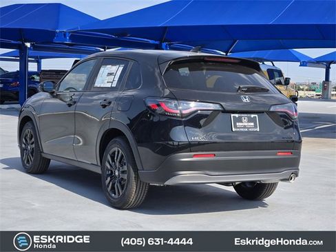 New 2026 Honda HR-V Sport image 3