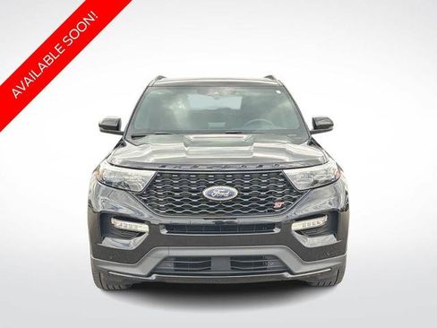 Certified 2023 Ford Explorer ST w/ Equipment Group 401A AWD/4WD image 3