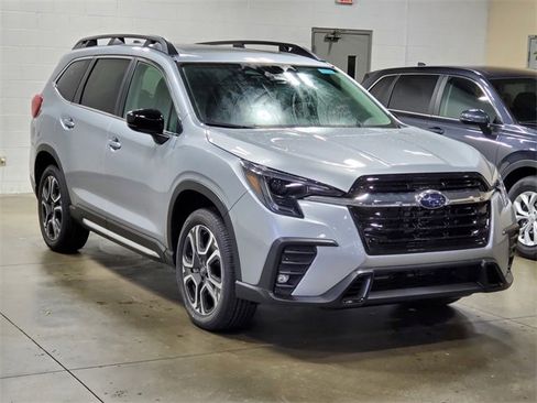 New 2026 Subaru Ascent Limited image 3