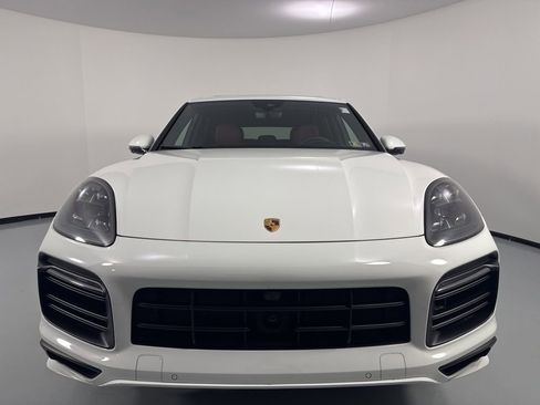 Used 2023 Porsche Cayenne GTS AWD/4WD image 6
