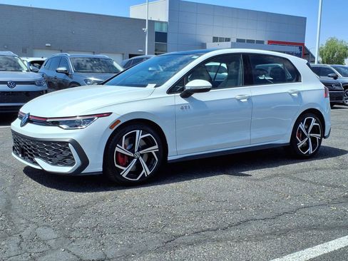 New 2025 Volkswagen GTI SE image 3