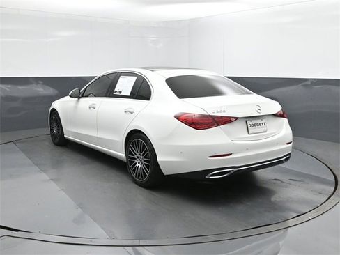 Used 2025 Mercedes-Benz C 300 Sedan image 5