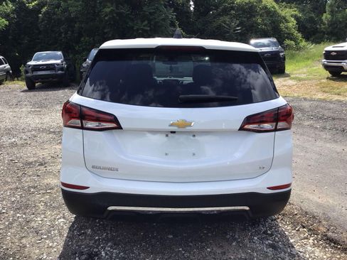 Used 2022 Chevrolet Equinox LT FWD image 3
