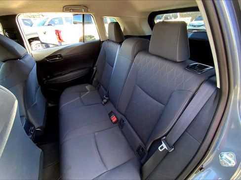 Used 2024 Toyota Corolla Cross LE FWD image 20