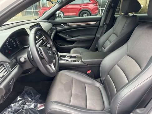 Used 2022 Honda Accord Sport image 8