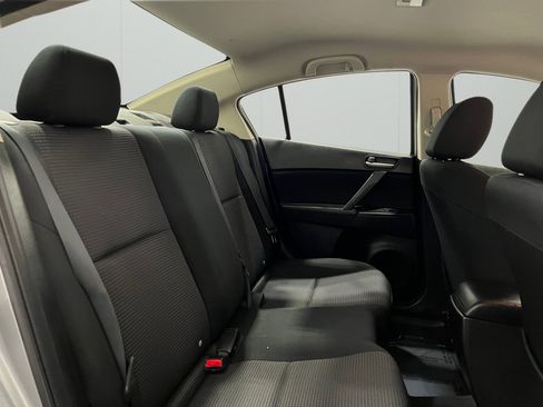 Used 2013 MAZDA MAZDA3 i SV image 21