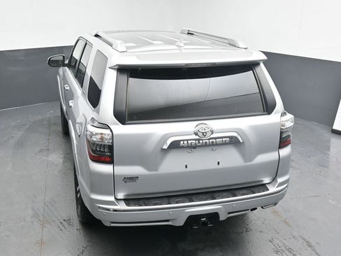 Used 2022 Toyota 4Runner Limited image 31
