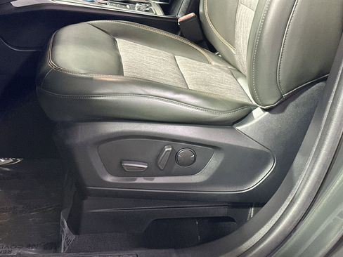 Used 2022 Ford Explorer Timberline image 14