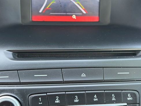 Used 2015 Ford Focus SE image 30