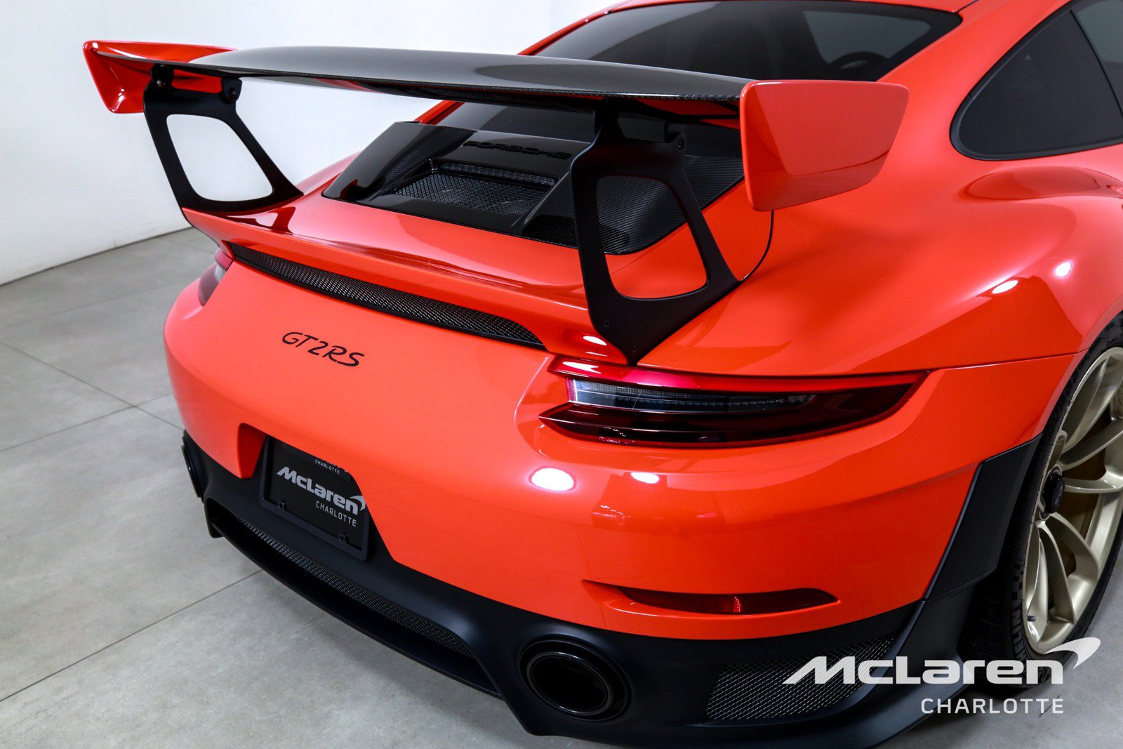 Used 2018 Porsche 911 GT2 RS RWD image 34