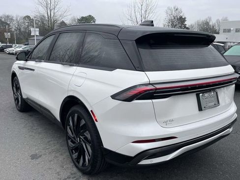 New 2026 Lincoln Nautilus Reserve w/ Jet Appearance Package image 30