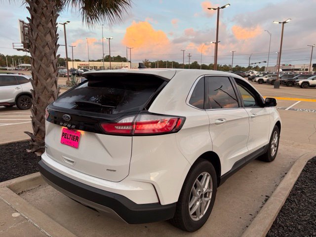Used 2024 Ford Edge SEL AWD/4WD image 16