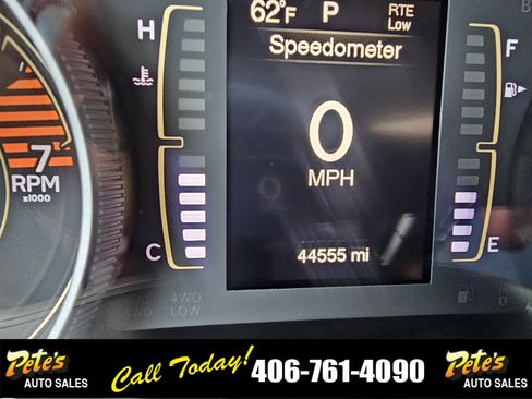 Used 2018 Jeep Cherokee Latitude w/ Safety Group image 25