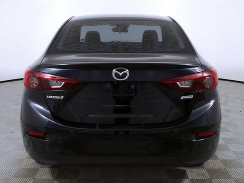 Used 2018 MAZDA MAZDA3 Touring image 8