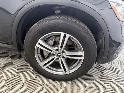 Used 2021 Mercedes-Benz GLC 300 w/ Premium Package image 14