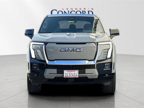 Used 2024 GMC Sierra EV Denali image 9