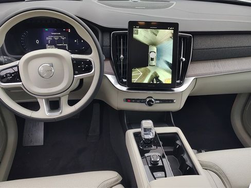 New 2026 Volvo XC90 B6 Ultra image 12