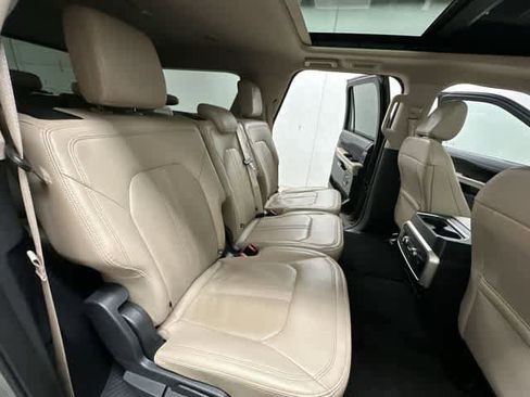 Used 2024 Ford Expedition Max Limited AWD/4WD image 27