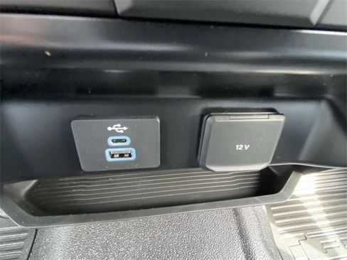 New 2025 Ford F550 2WD Regular Cab Super Duty w/ XL Chrome Package image 35