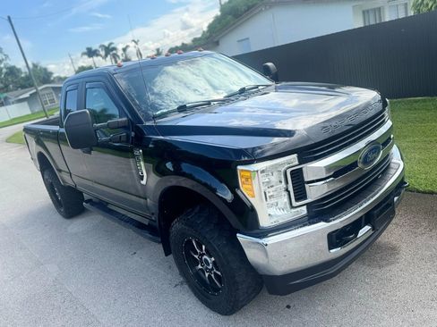 Used 2017 Ford F250 XL w/ STX Appearance Package image 2