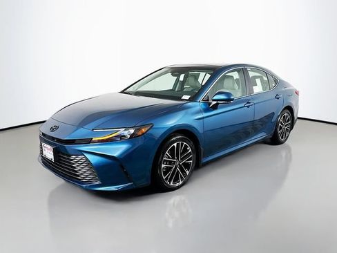 Used 2026 Toyota Camry XLE w/ Premium Package AWD/4WD image 2