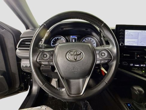Used 2023 Toyota Camry SE FWD image 13