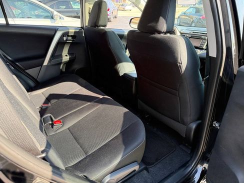 Used 2015 Toyota RAV4 XLE AWD/4WD image 82