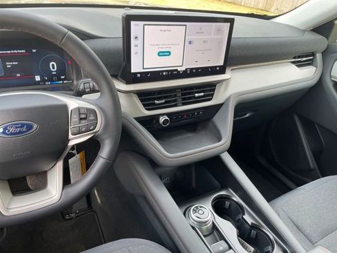 New 2026 Ford Explorer Active image 17