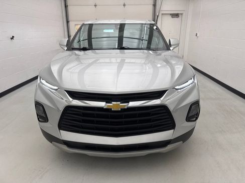 Used 2022 Chevrolet Blazer LT FWD image 2