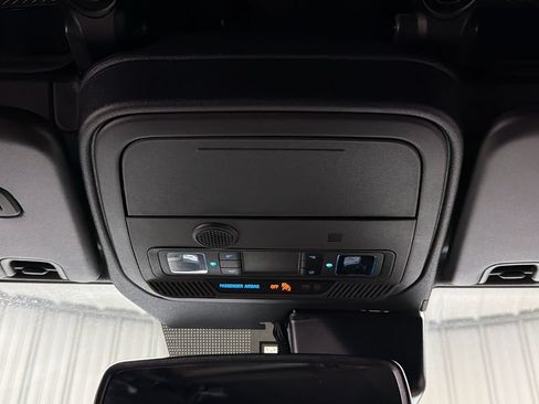 Used 2024 Ford Bronco Outer Banks AWD/4WD image 33