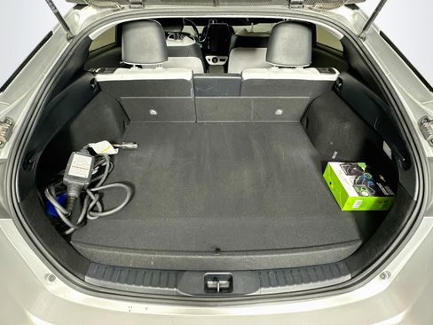Used 2017 Toyota Prius Prime Premium w/ Carpet Mat Package FWD image 27