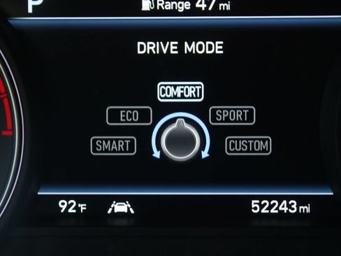 Used 2021 Genesis G70 3.3T RWD image 42