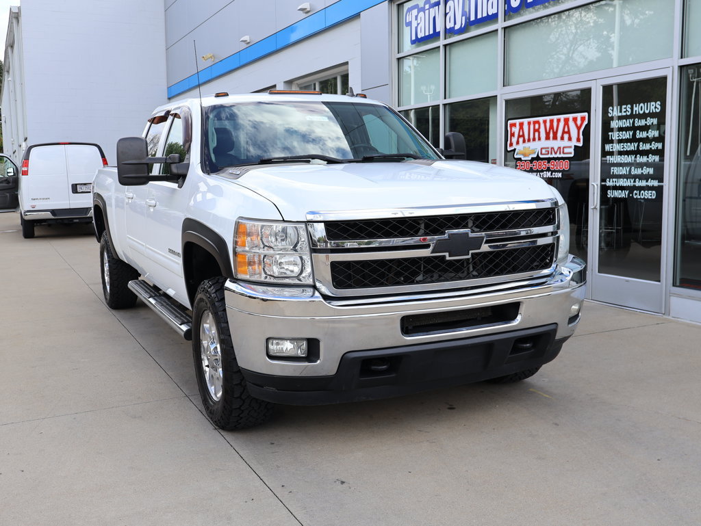 Certified 2014 Chevrolet Silverado 2500 LTZ w/ LTZ Plus Package AWD/4WD image 2