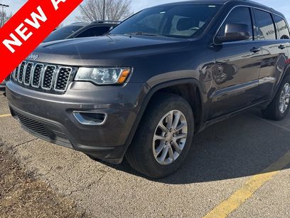 Used 2021 Jeep Grand Cherokee Laredo