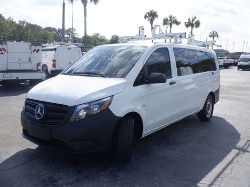 Used 2023 Mercedes-Benz Metris image 27