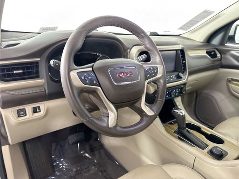 Used 2018 GMC Acadia Denali w/ Technology Package image 13
