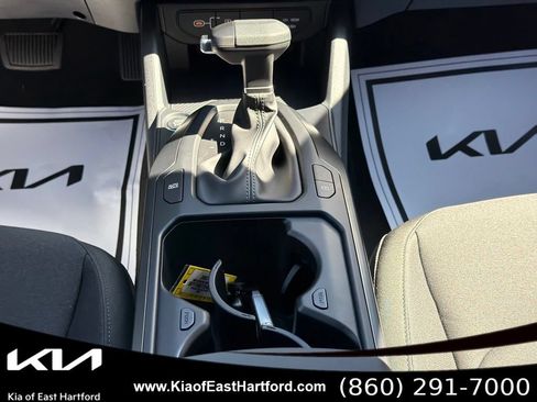 New 2026 Kia K4 FWD image 28