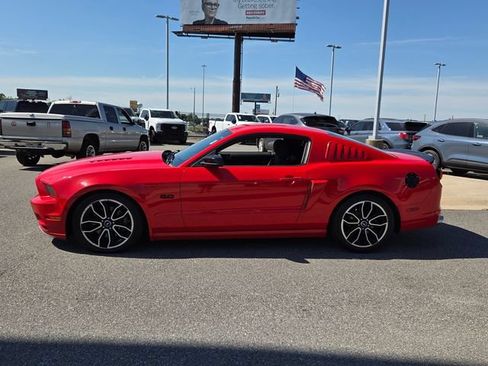Used 2014 Ford Mustang GT w/ FP8 Appearance Package RWD image 7