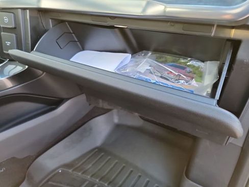 Used 2021 Ford F150 Lariat w/ Equipment Group 502A High image 29