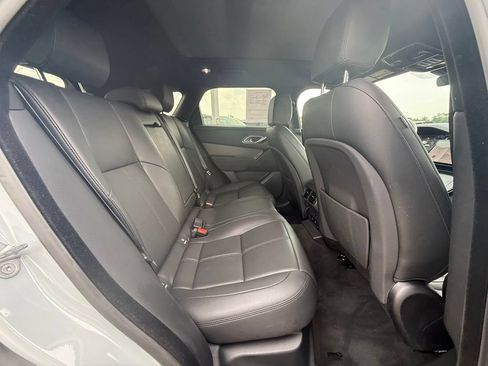 Used 2025 Land Rover Range Rover Velar Dynamic SE AWD/4WD image 35