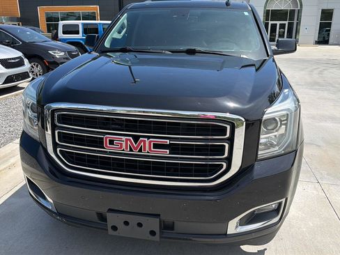 Used 2020 GMC Yukon XL SLT w/ Open Road Package AWD/4WD image 8
