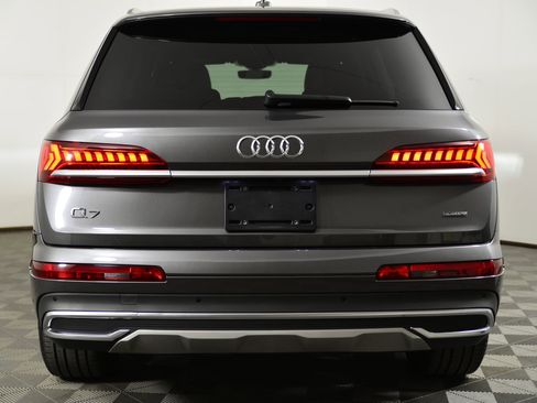Used 2021 Audi Q7 3.0T Premium Plus image 8