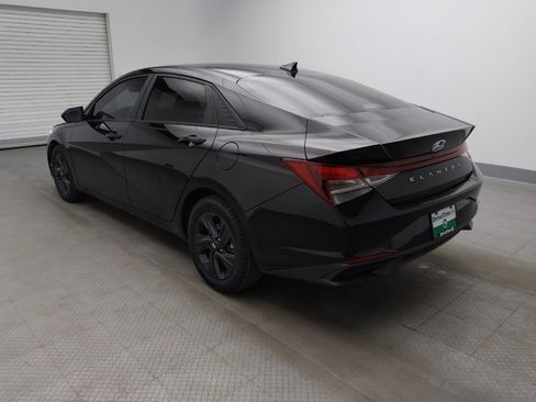 Used 2023 Hyundai Elantra SEL FWD image 5