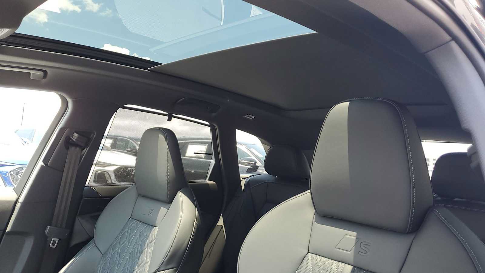 New 2026 Audi SQ5 Premium Plus AWD/4WD image 19